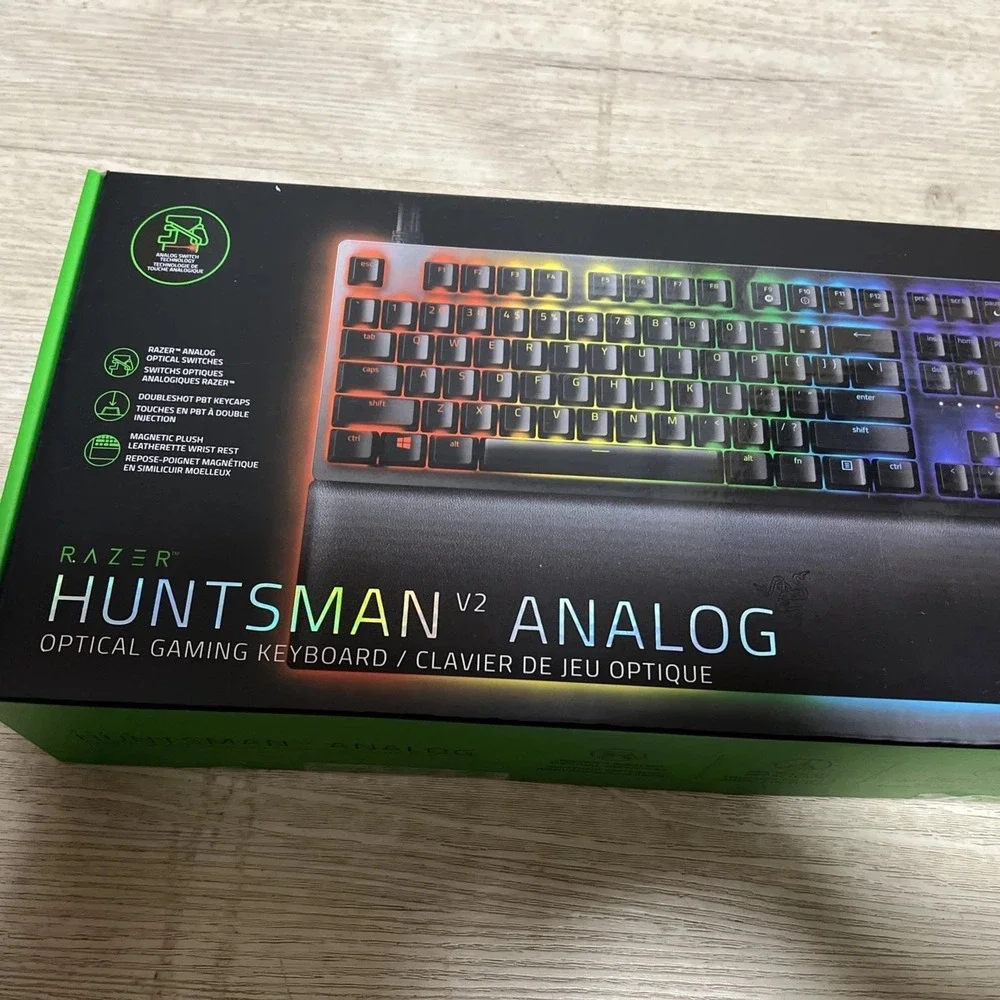 Razer Huntsman V2 Analog Gaming Keyboard Optical Switches‎ Black